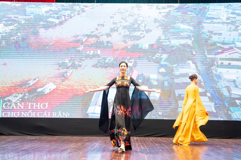 NTK Vân Anh Nguyễn với tình yêu áo dài Việt - ảnh 4