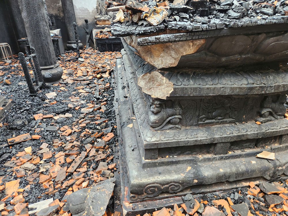 Cục Di sản văn hóa yêu cầu có ngay biện pháp bảo vệ bảo vật quốc gia Bàn thờ Phật bằng đá - ảnh 2