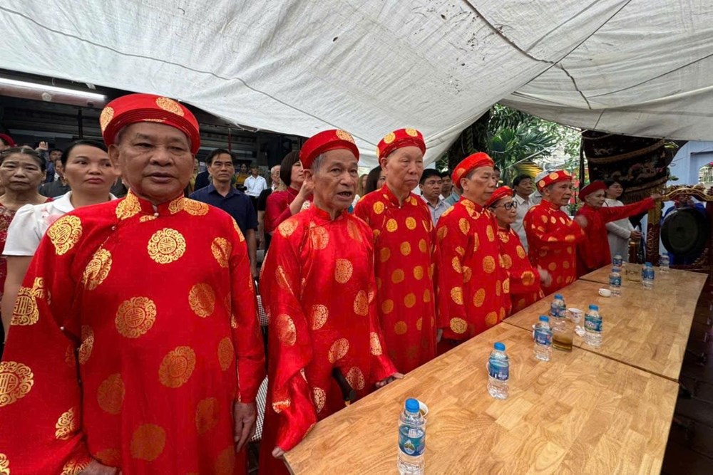 Lễ hội truyền thống kỷ niệm 997 năm Hội thề Trung hiếu đền Đồng Cổ - ảnh 2