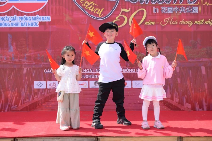 Khai mạc Festival “Trái tim Việt Nam – 50 năm hòa chung một nhịp” tại Nhật Bản - ảnh 7