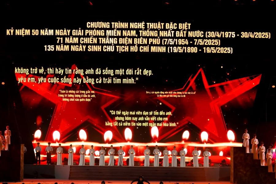Khơi niềm tự hào dân tộc, vươn tới tương lai rực rỡ - ảnh 5