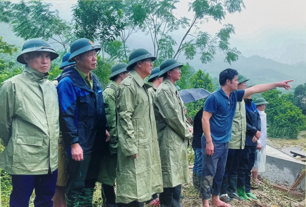 Tôn vinh, lan tỏa những tấm gương bình dị mà cao quý - ảnh 8