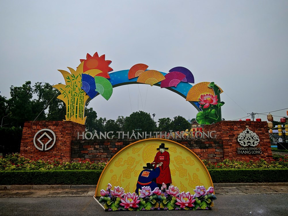 Tái hiện Tết Đoan ngọ xưa và nay tại Hoàng thành Thăng Long - ảnh 1