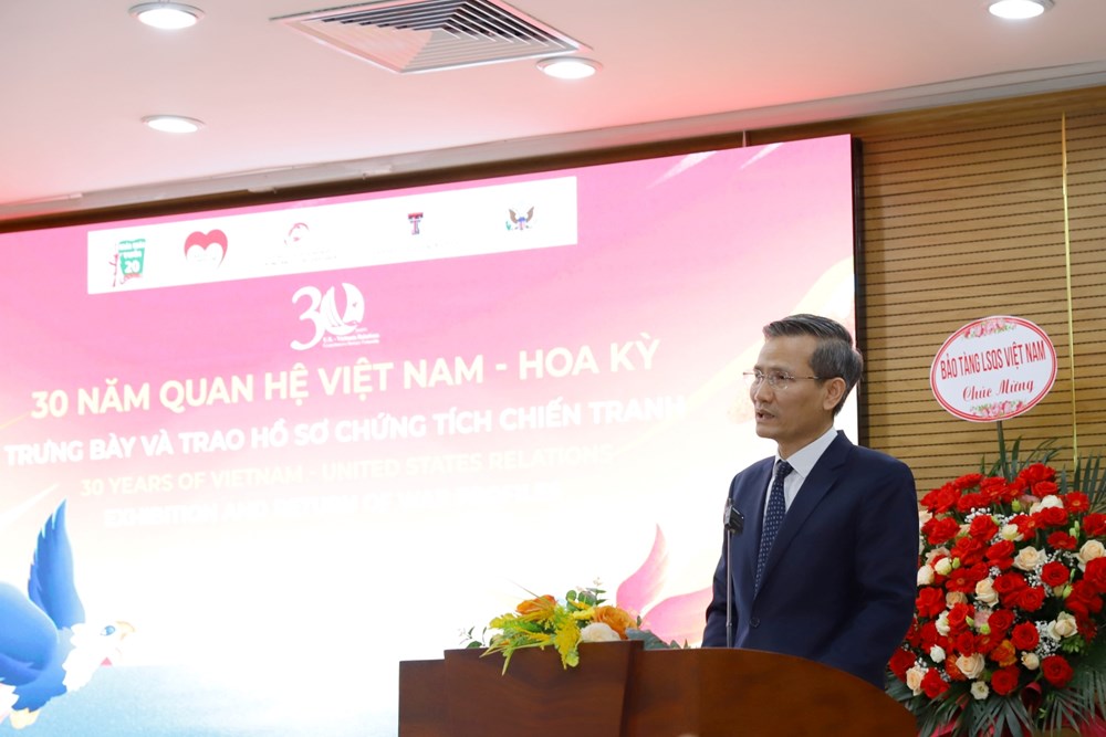 Lần đầu công bố nhiều tài liệu tại trưng bày “30 năm quan hệ ngoại giao Việt Nam - Mỹ” - ảnh 3