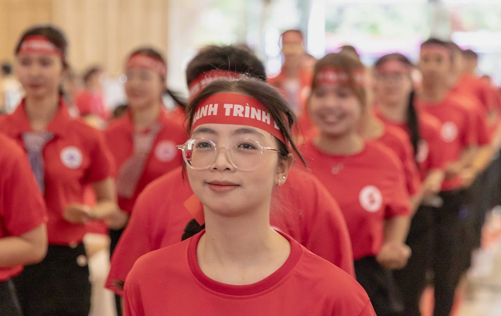 Nghĩa tình trong từng giọt máu - ảnh 2