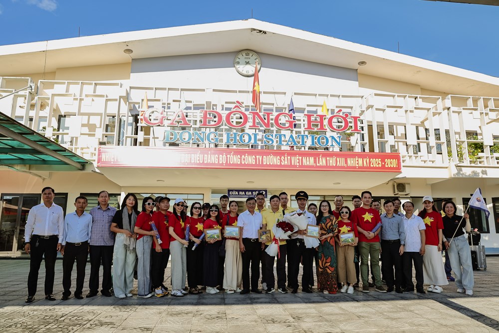 Du lịch Quảng Trị: “Đòn bẩy mềm” từ tàu chất lượng cao - ảnh 4