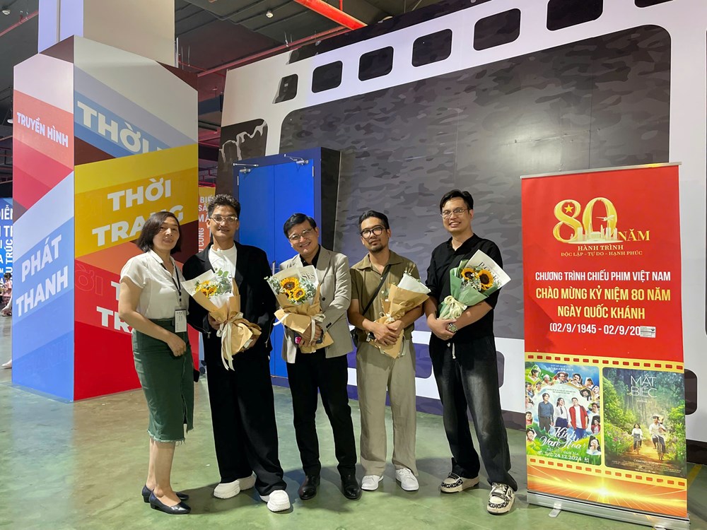 Khán giả cười nghiêng ngả khi được gặp “siêu lầy” Mạc Văn Khoa - ảnh 7