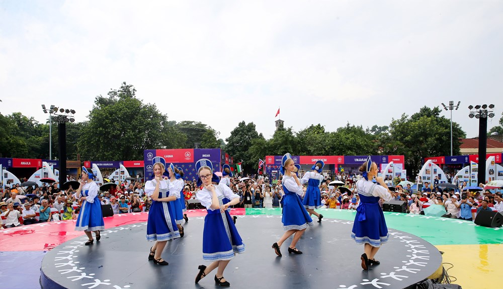 Tinh hoa hội tụ, lan tỏa yêu thương - ảnh 5