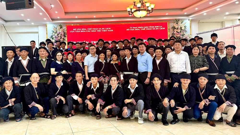 Phát huy nghệ thuật dân ca, dân vũ dân tộc Dao - ảnh 1