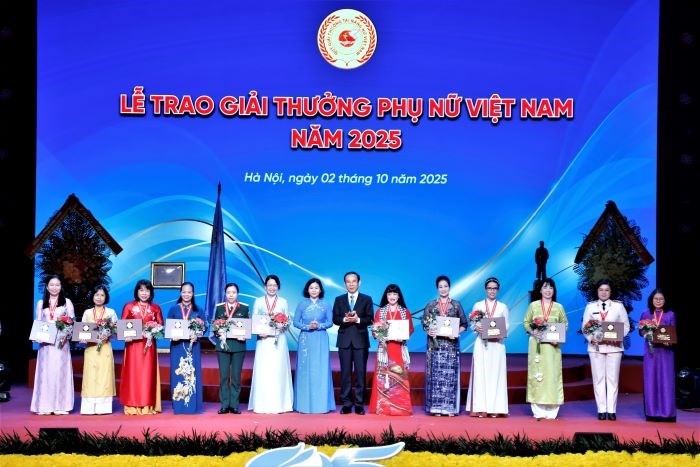Cùng tự hào điểm tên những gương mặt phụ nữ Việt Nam tiêu biểu năm 2025 - ảnh 2