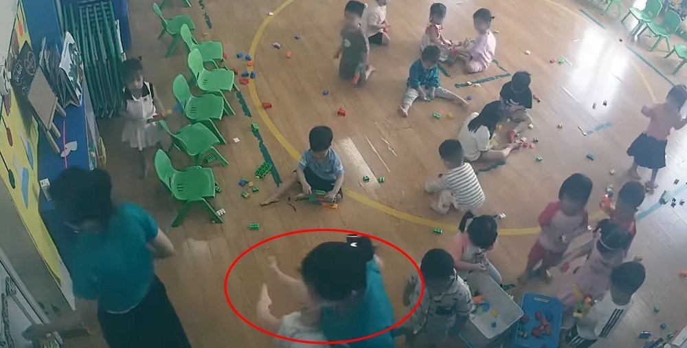 Các vụ bạo hành trẻ em gần đây gây bức xúc dư luận - ảnh 2