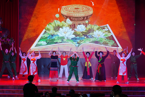 Hành trình âm nhạc khắc họa hào khí dân tộc - ảnh 5