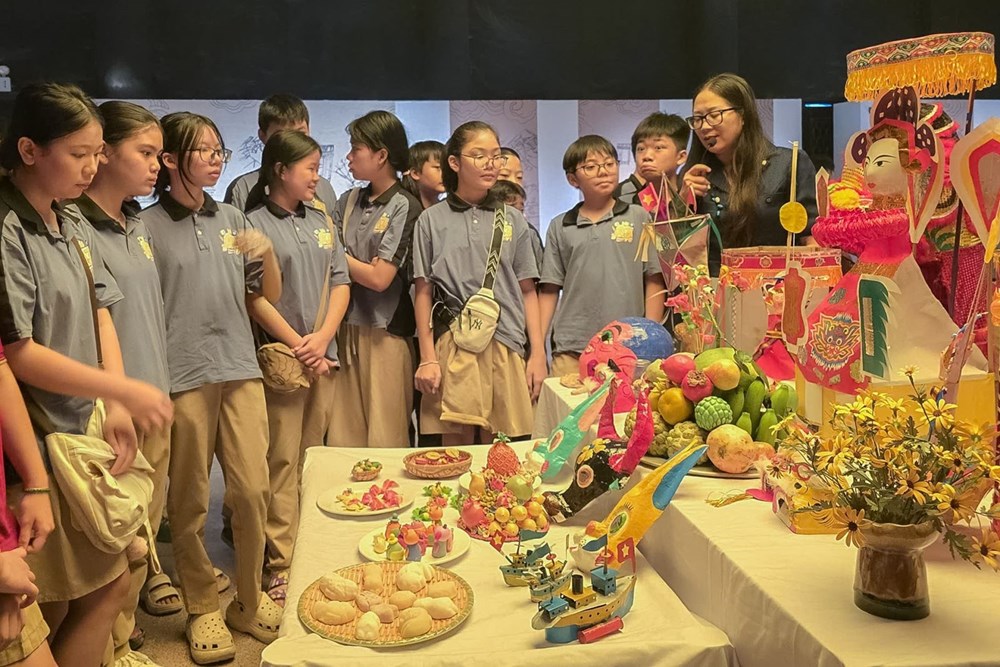 Hồi sinh trò chơi dân gian - thắp sáng hồn Việt trong Tết Trung thu 2025 - ảnh 2