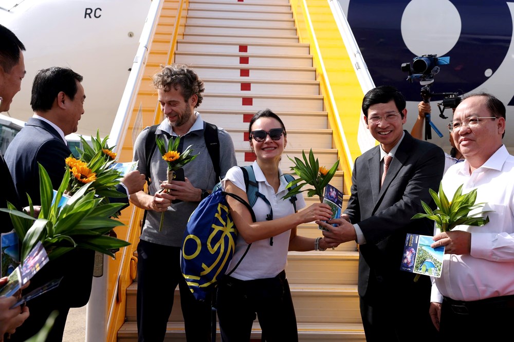  Khẳng định vai trò trụ cột của nền kinh tế  - ảnh 1