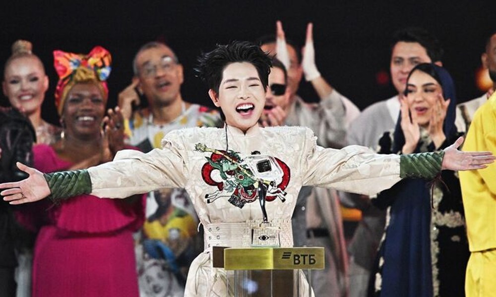 Những “điểm chạm” rực rỡ và giấc mơ vươn xa  - ảnh 2