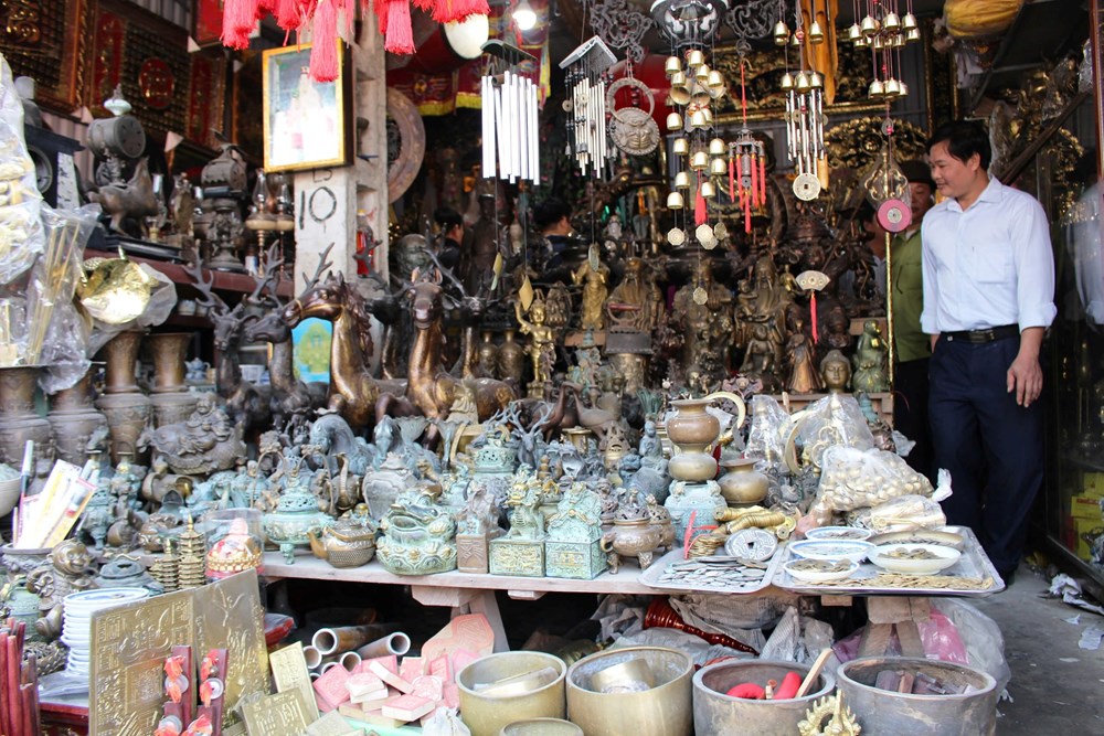 Chợ Viềng Xuân Vụ Bản – Phiên chợ cầu may độc nhất vô nhị - ảnh 1