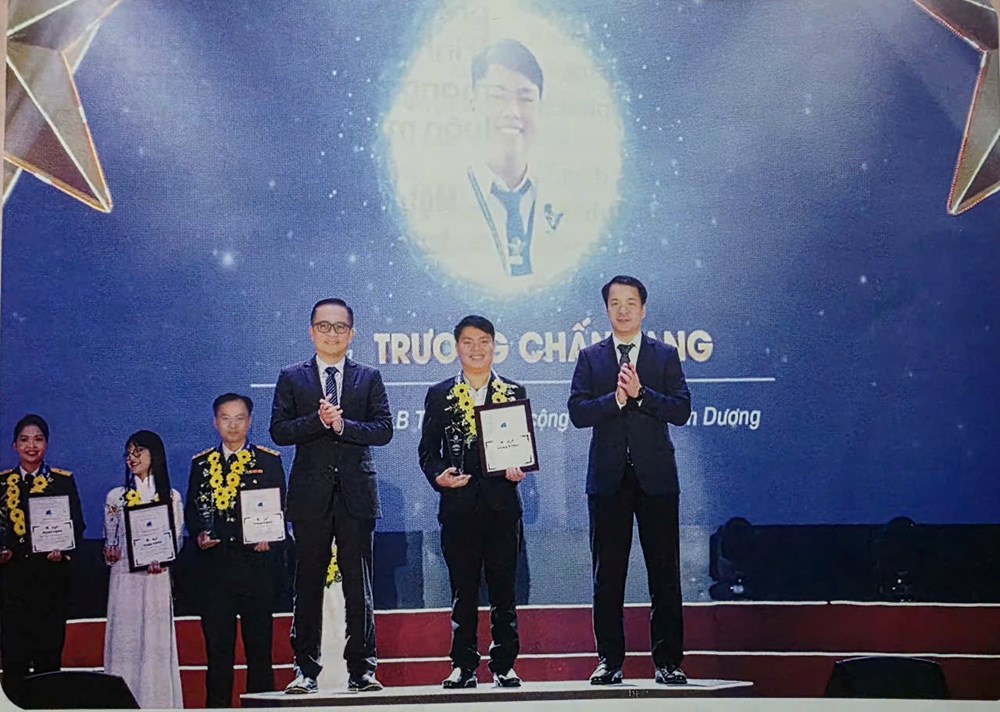 Gen Z Việt Nam: Khát vọng phụng sự xã hội trong kỷ nguyên mới - ảnh 1