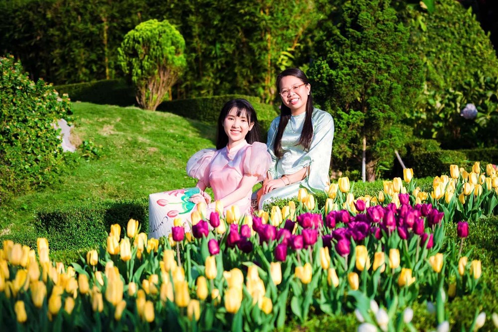 Gần 157.000 lượt khách đi cáp treo lên núi Bà Đen trong ngày Khai mạc Hội xuân  - ảnh 10