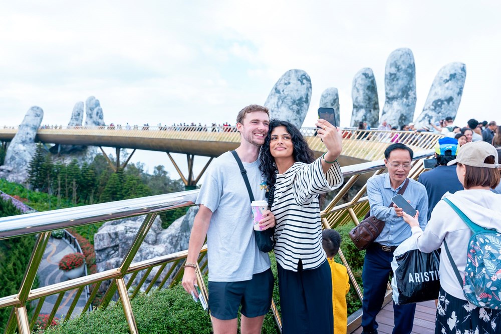 Cầu Vàng tại Đà Nẵng tiếp tục lọt top những cây cầu đẹp nhất toàn cầu - ảnh 3