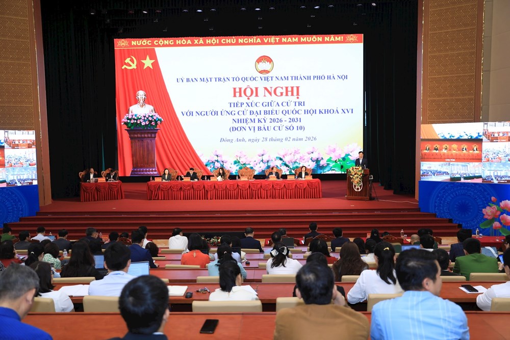 Thứ trưởng Thường trực Bộ VHTTDL cùng các ứng cử viên ĐBQH tiếp xúc cử tri, vận động bầu cử - ảnh 1