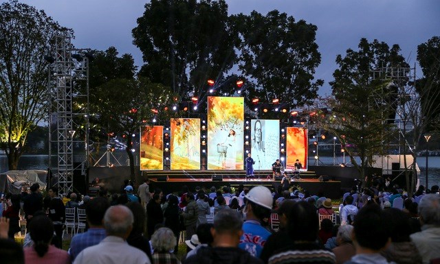  “Nối vòng tay lớn” tôn vinh di sản âm nhạc Trịnh Công Sơn tại Singapore - ảnh 1