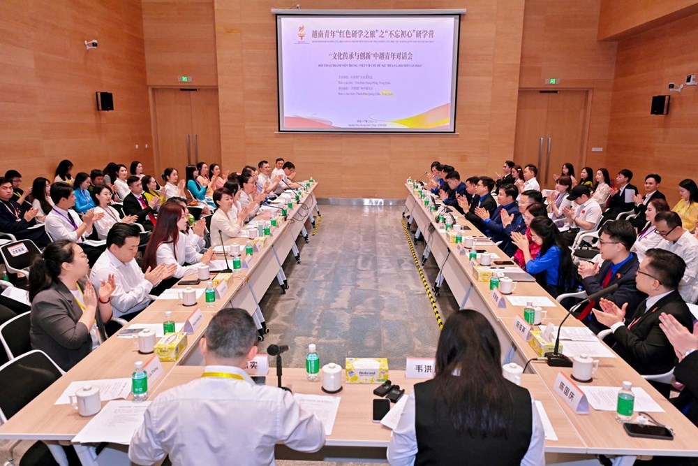 Đạo diễn MV triệu view Kawaii Tuấn Anh đi tìm lời giải cho bản sắc Việt thời số hóa - ảnh 2