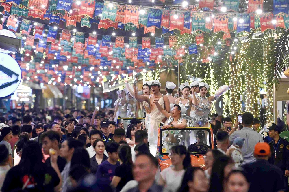 Điểm danh những điểm đến hot nhất trong 2 kỳ nghỉ lễ kéo dài 7 ngày - ảnh 4