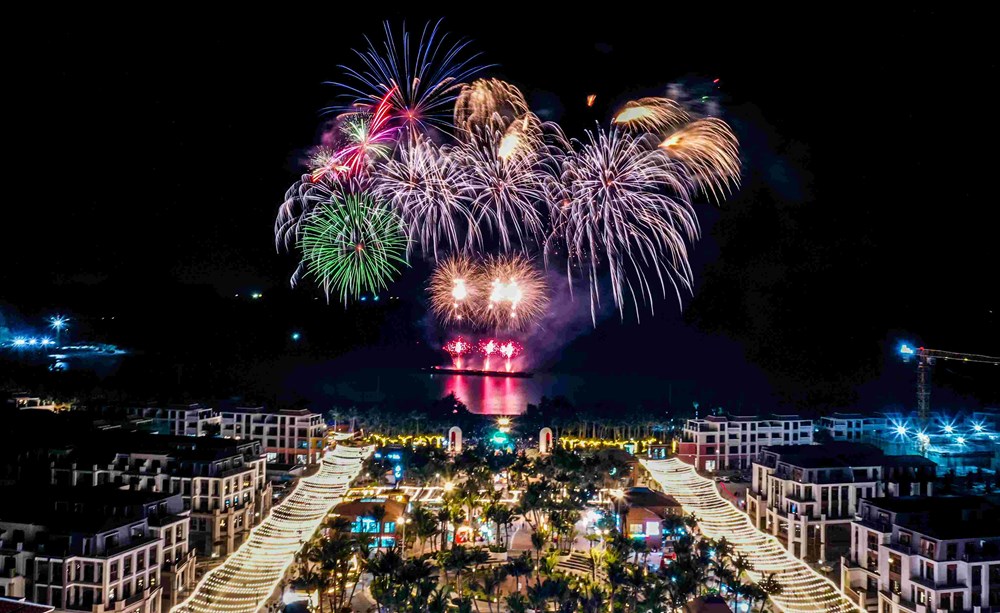 Điểm danh những điểm đến hot nhất trong 2 kỳ nghỉ lễ kéo dài 7 ngày - ảnh 3