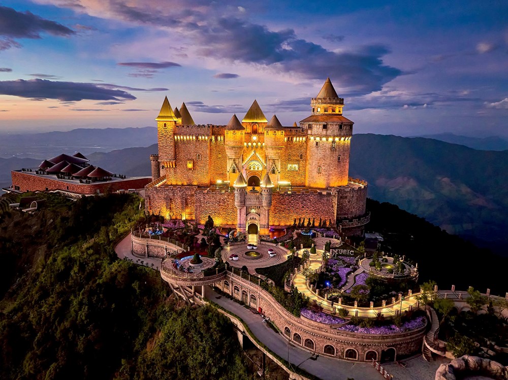 Tấm vé cáp treo Ba Na Hills “quyền năng” như thế nào? - ảnh 2