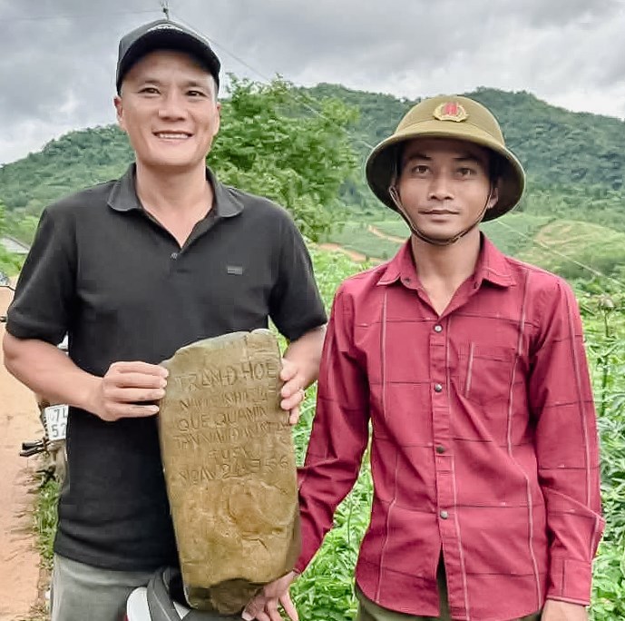 Câu chuyện khó tin về một tấm bia liệt sĩ - ảnh 2