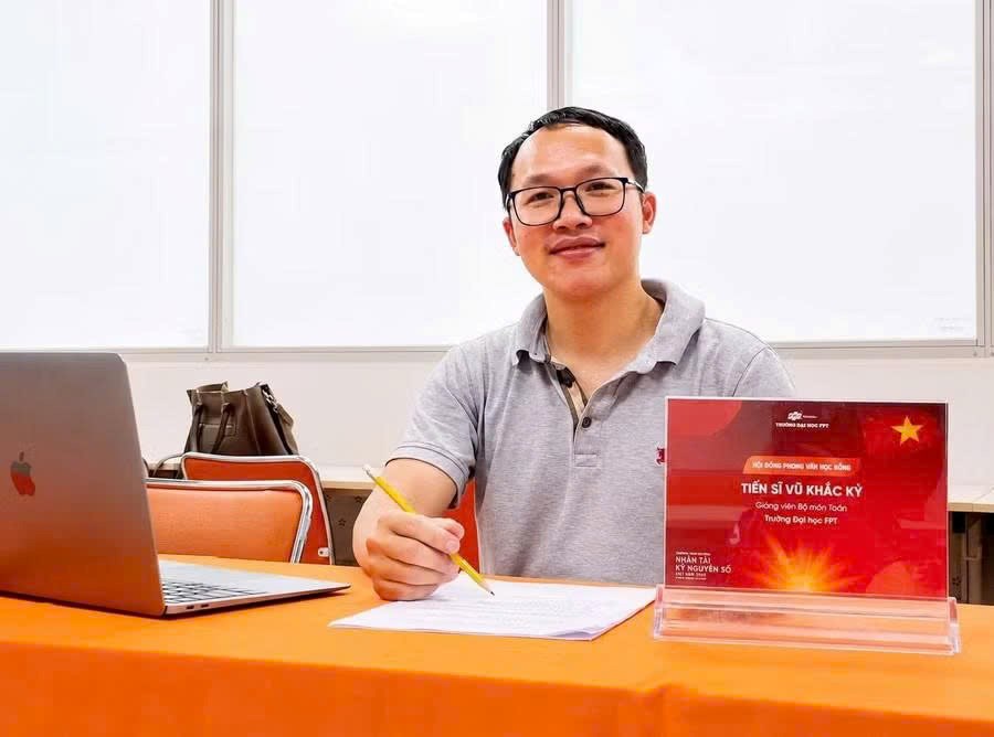 Nhà toán học Việt giải bài toán khiến giới khoa học “đau đầu” hơn 10 năm - ảnh 1