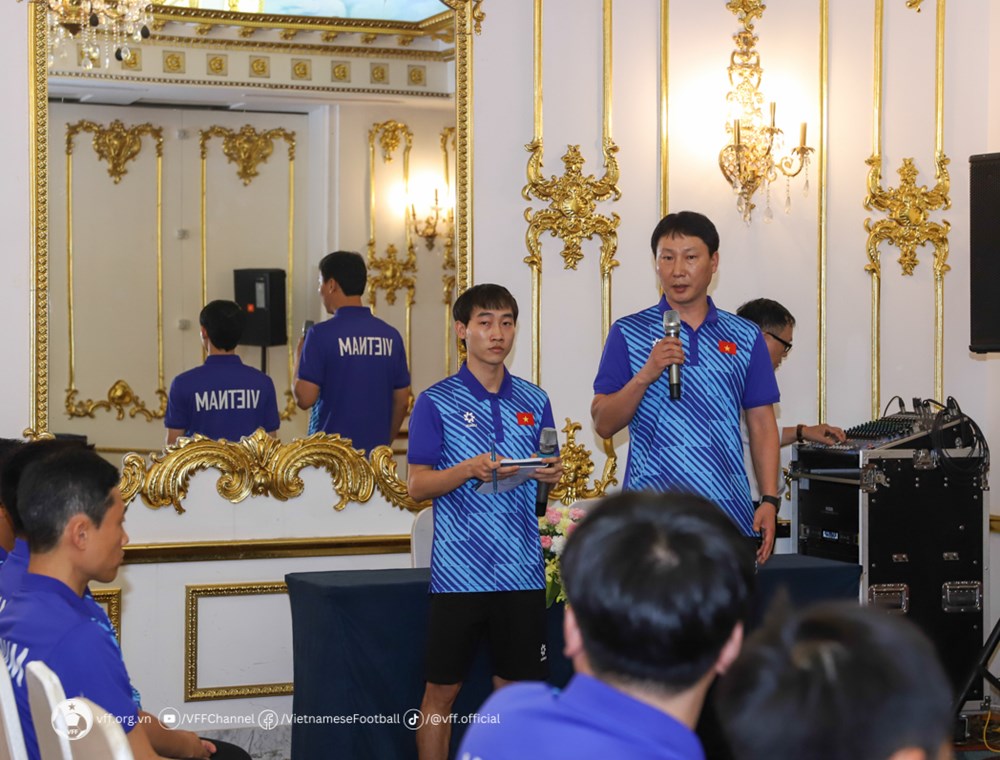 Toàn đội cùng nhau cố gắng để chiến thắng trong trận gặp Philippines và Iraq - ảnh 1
