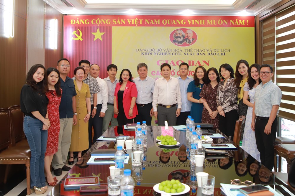 Tích cực triển khai thực hiện tốt các nhiệm vụ chính trị - ảnh 5