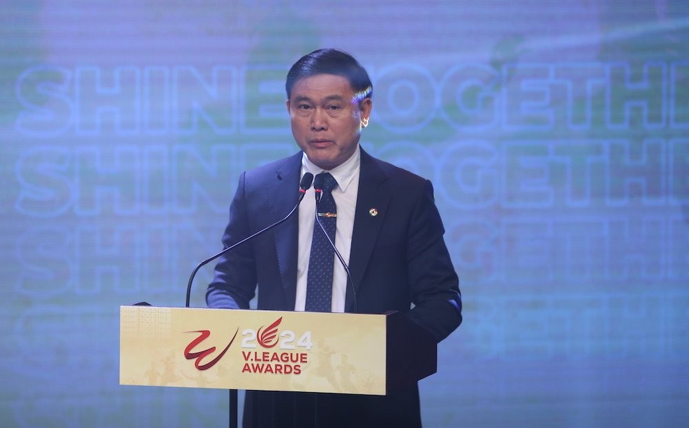 Tân vương Nam Định bội thu danh hiệu tại V.League Awards 2024 - ảnh 2