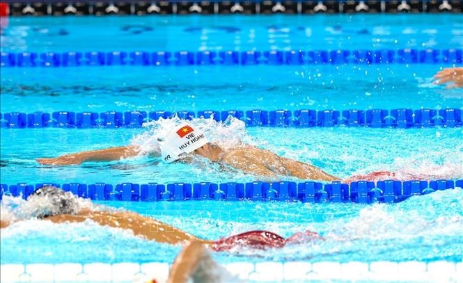 Hà Thị Linh dừng bước, Huy Hoàng không thể đi tiếp nội dung 800m tự do - ảnh 1