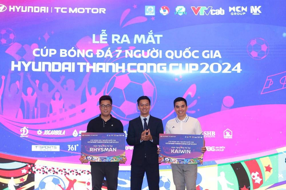 Ra mắt Cup Bóng đá 7 người quốc gia - ảnh 2
