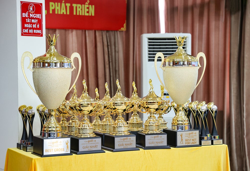 Nhiều hoạt động thiện nguyện tại Giải Golf chung tay vì ATGT - ảnh 3