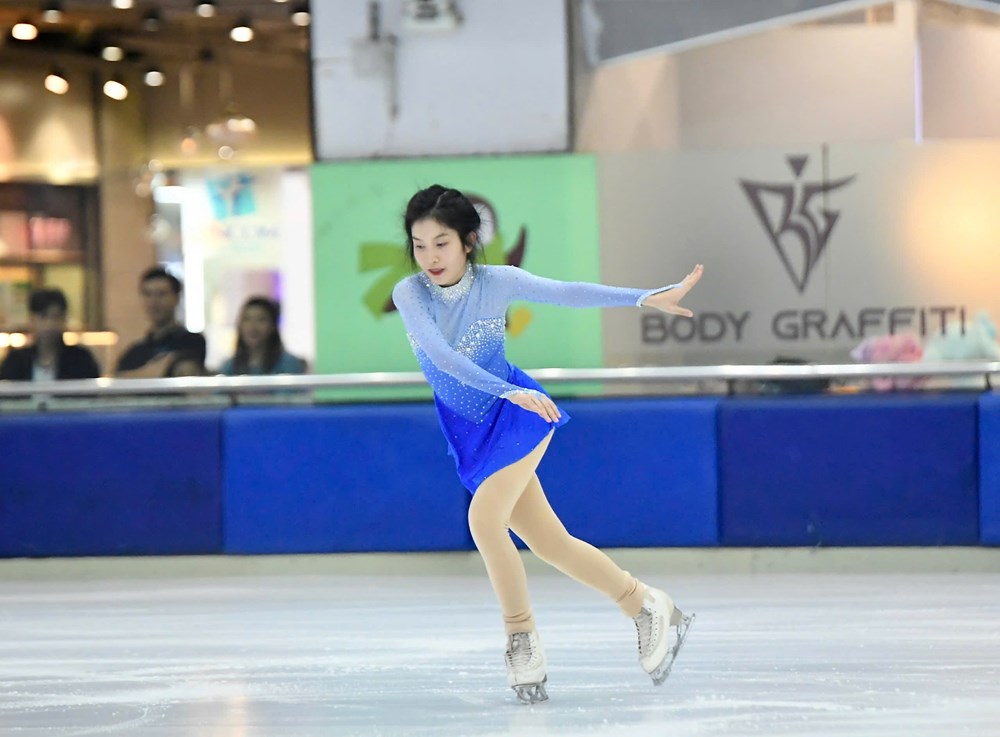 Khai mạc Giải vô địch trẻ trượt băng quốc gia 2024 - ảnh 4