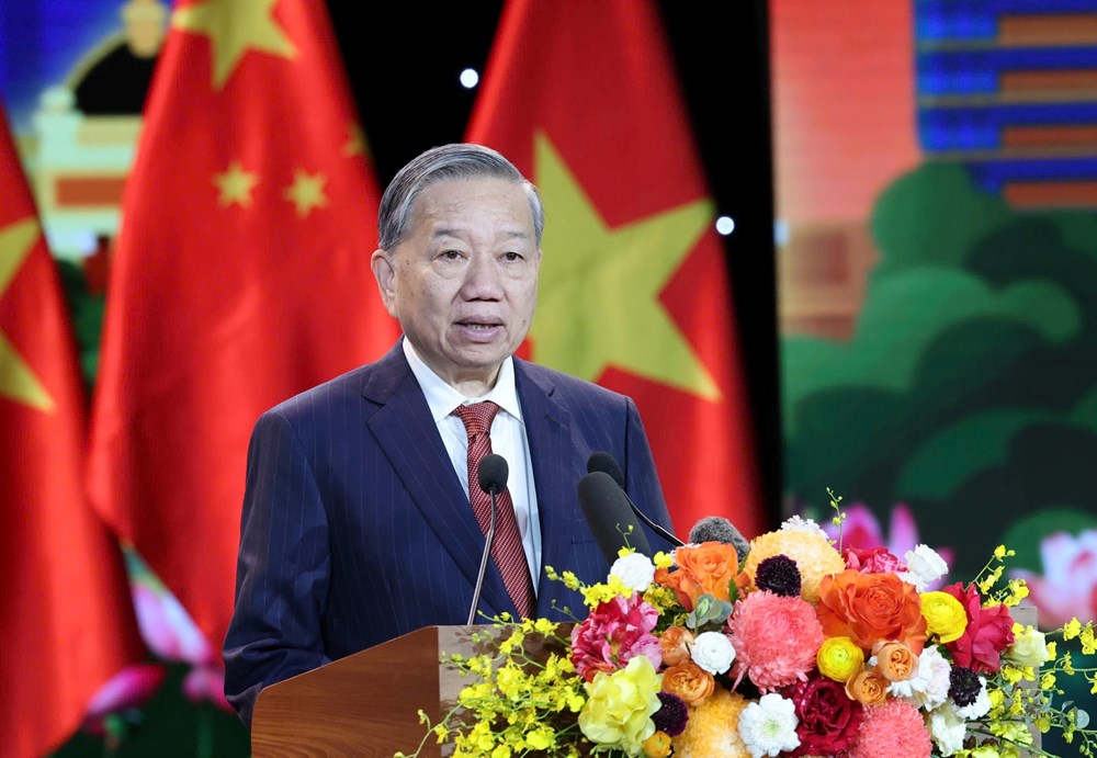Xây dựng Cộng đồng chia sẻ tương lai Việt Nam - Trung Quốc vì hạnh phúc của nhân dân hai nước - ảnh 1
