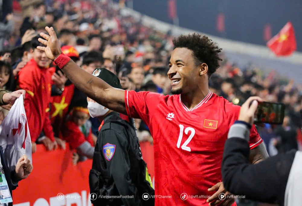 Từ nghi ngờ đến đỉnh cao AFF Cup - ảnh 1