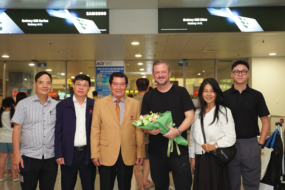 Chủ tịch Ủy ban Paralympic Quốc tế làm việc với Ủy ban Paralympic Việt Nam - ảnh 1