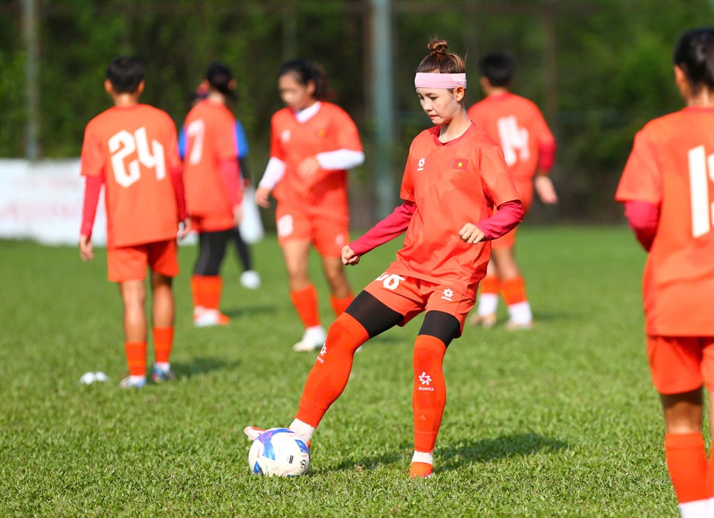 Đội tuyển U19 nữ Việt Nam hoàn thiện những mảnh ghép cuối cùng - ảnh 2