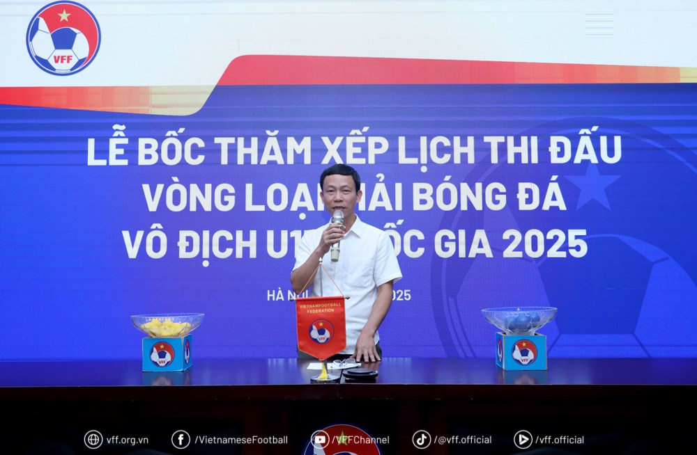31 đội bóng tranh tài tại Vòng loại Giải U15 quốc gia - ảnh 1