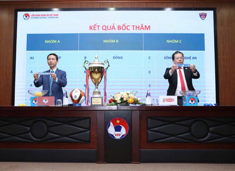 12 đội bóng tranh cúp vô địch - ảnh 3