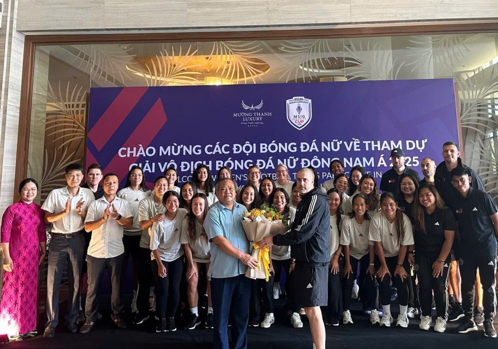 Đội tuyển nữ Philippines đến Việt Trì chuẩn bị cho giải bóng đá nữ Đông Nam Á 2025 - ảnh 1