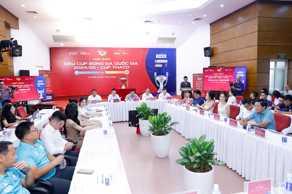 Trận cầu đỉnh cao mở màn mùa giải mới - ảnh 1