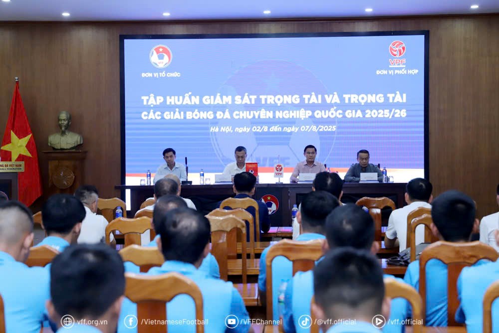 58 trọng tài và 14 giám sát trọng tài hoàn thành tập huấn - ảnh 1