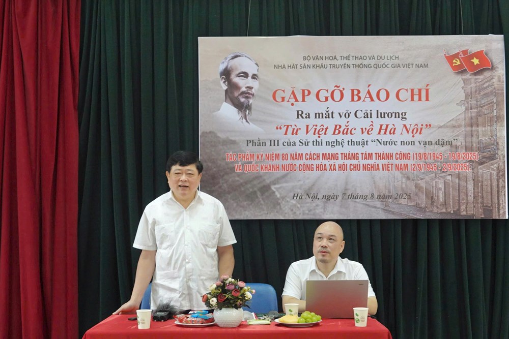 Tái hiện hành trình trở về của Bác - ảnh 1