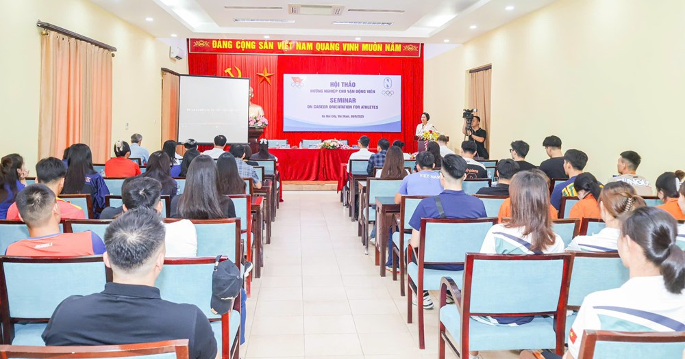 Trang bị hành trang mới cho tương lai - ảnh 2