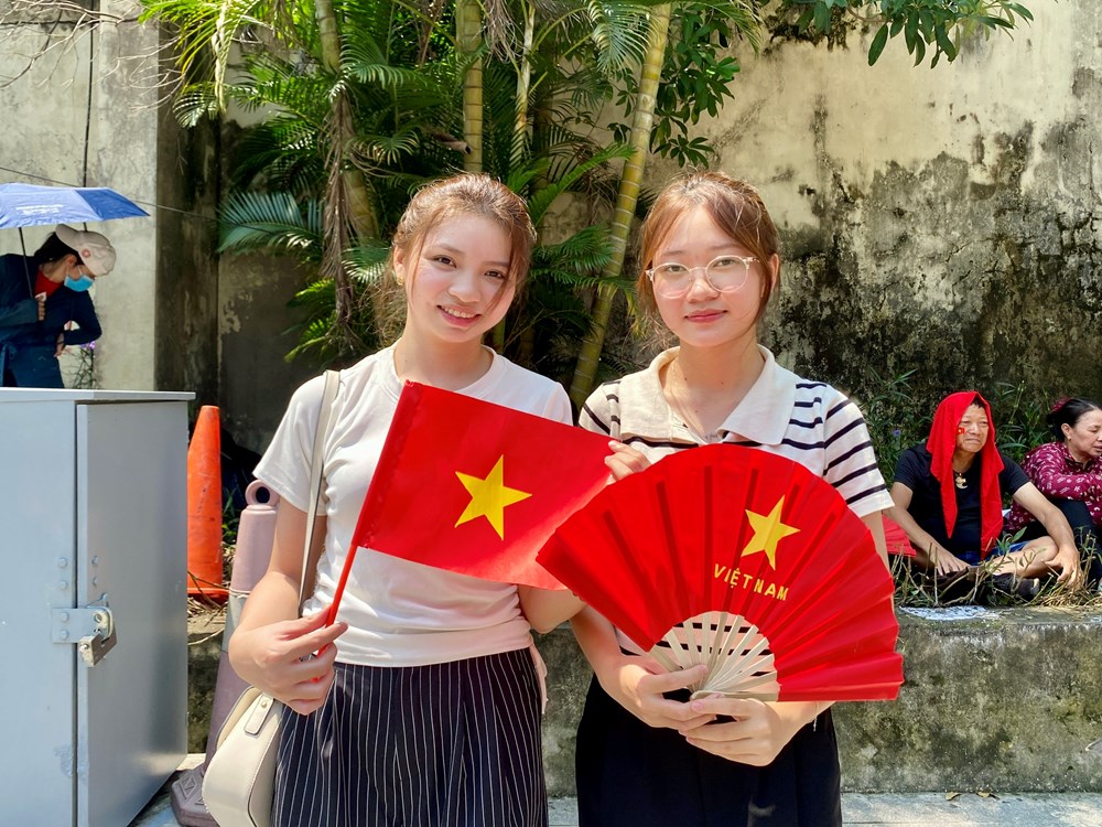 Người dân hào hứng đón xem hợp luyện diễu binh, diễu hành lần 2 - ảnh 3